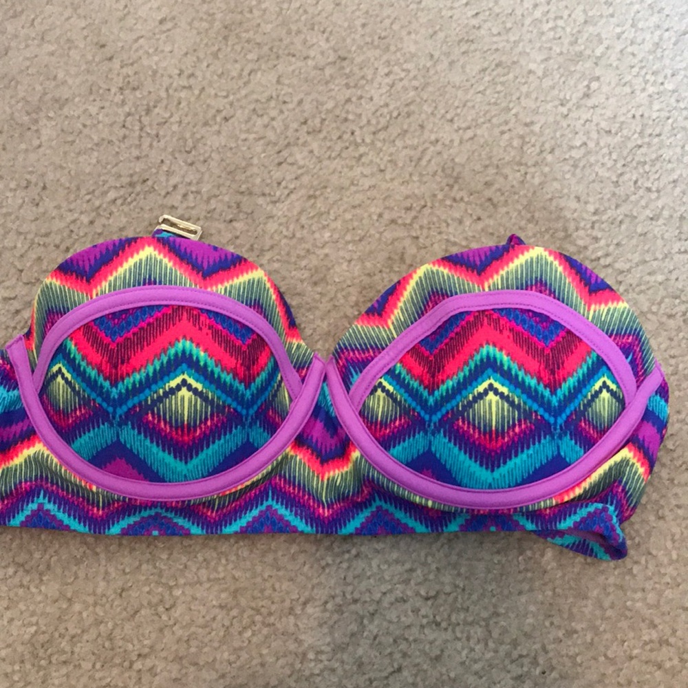 Xhilaration bikini top